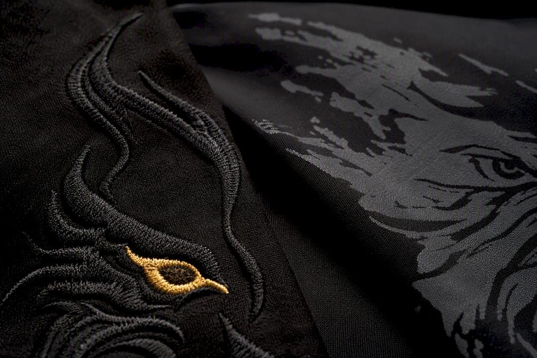 Under 24 Units? Embroidered vs Printed Choices for Small Brands