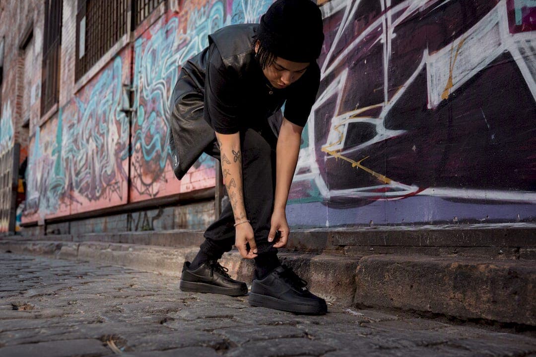 Five All-Black Streetwear Formulas You Can Copy Today