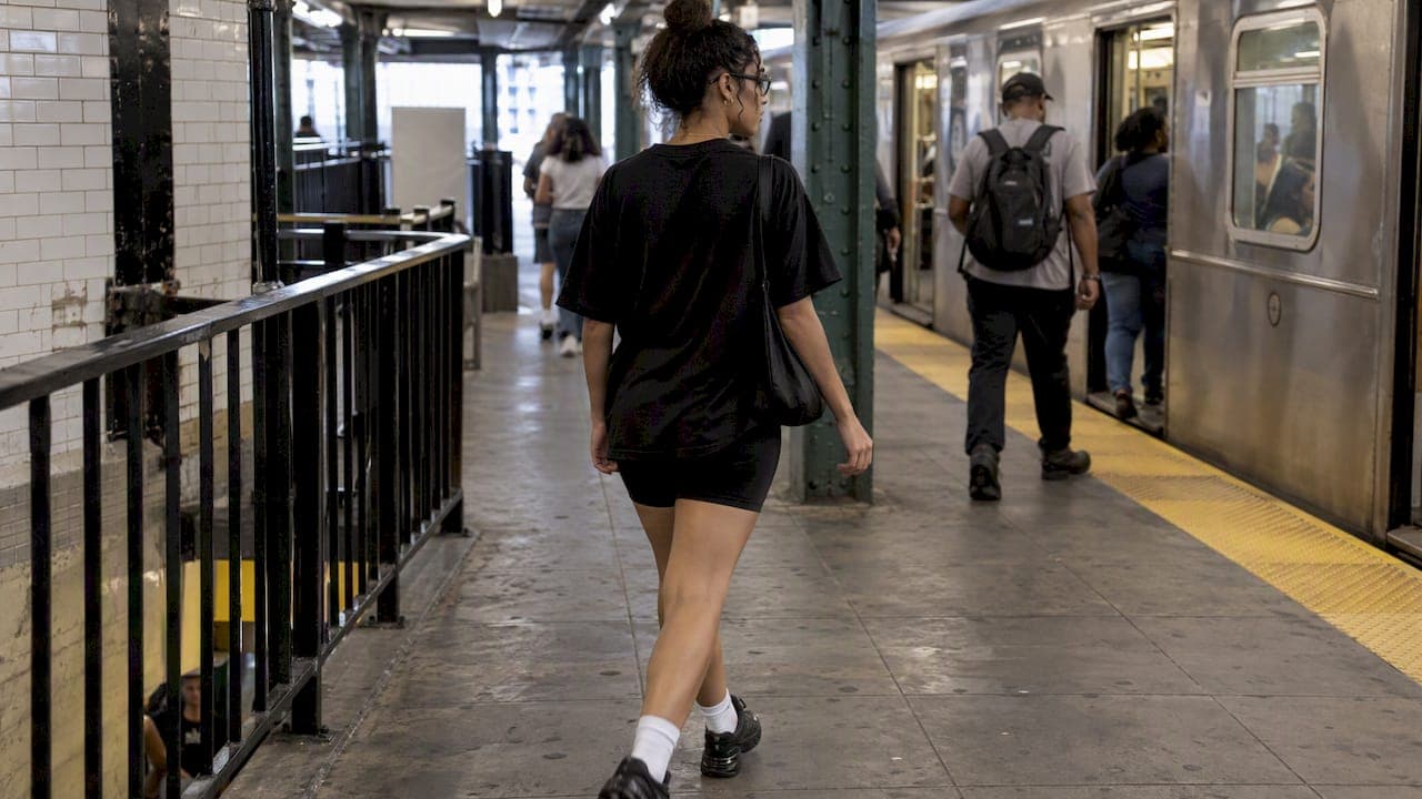10 Biker Shorts Outfits That Turn Performance Basics Into Streetwear